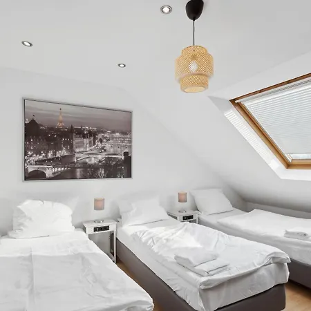 Stylish & Relaxing Penthouse ~ Workspace ~ Parking Апартаменты Гельзенкирхен