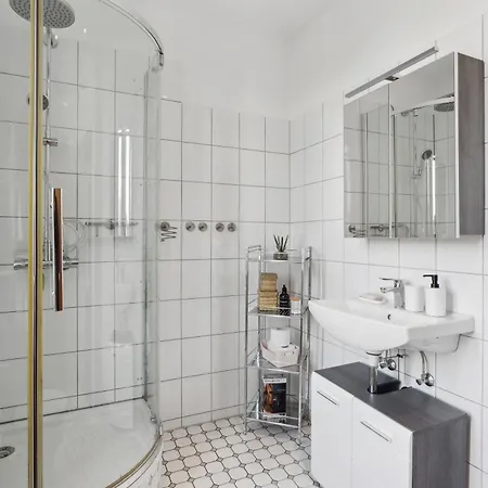 Stylish & Relaxing Penthouse ~ Workspace ~ Parking Apartament *