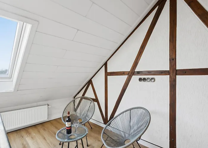 Stylish & Relaxing Penthouse ~ Workspace ~ Parking